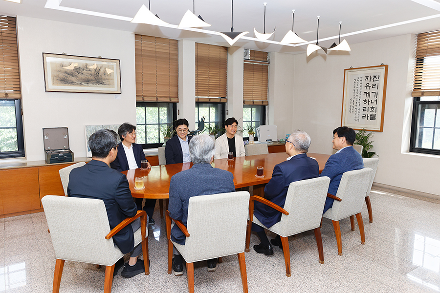 (주) 직스테크놀로지 발전기금 전달식